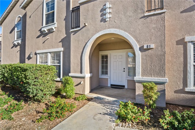 Detail Gallery Image 3 of 8 For 11450 Church #61, Rancho Cucamonga,  CA 91730 - 3 Beds | 2/1 Baths