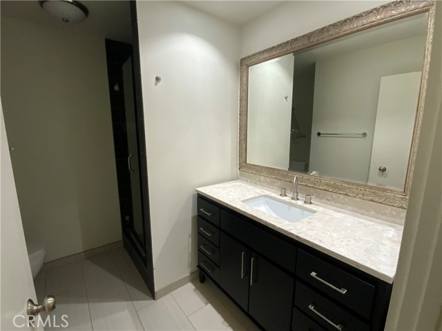 737 Avocado Avenue, Corona del Mar CA: https://media.crmls.org/medias/e609d882-334f-4313-9dd3-1d88869a9785.jpg