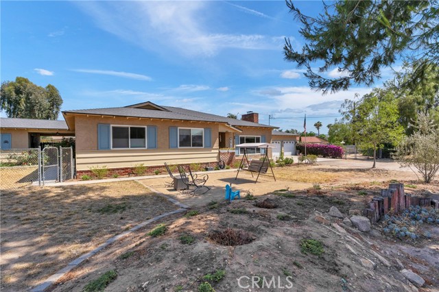 Detail Gallery Image 5 of 74 For 20660 Bell Ave, Nuevo,  CA 92567 - 4 Beds | 3 Baths