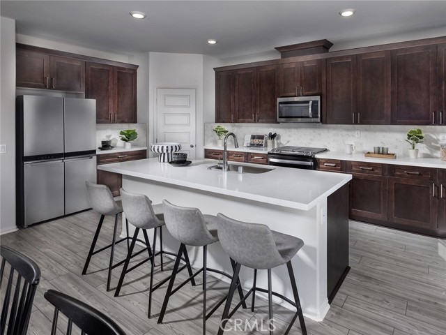Detail Gallery Image 2 of 19 For 35226 Lopez Ln, Beaumont,  CA 92223 - 5 Beds | 3 Baths