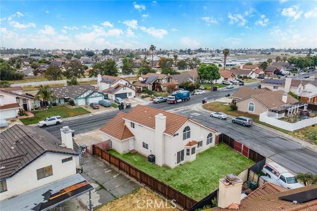 Detail Gallery Image 6 of 40 For 2425 Garland Way, Hemet,  CA 92545 - 4 Beds | 3 Baths