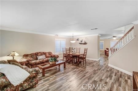 Detail Gallery Image 6 of 33 For 8982 Dahlia, Corona,  CA 92883 - 4 Beds | 2/1 Baths