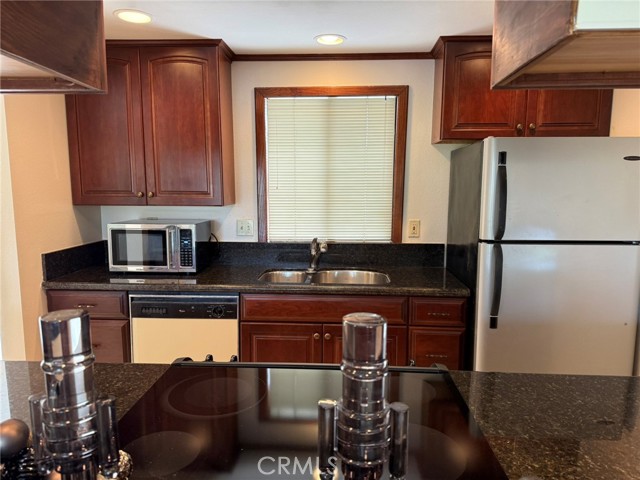 77473 Sawgrass, Palm Desert CA: https://media.crmls.org/medias/e60d6006-3eb4-4db0-b0d3-72d3a380c135.jpg