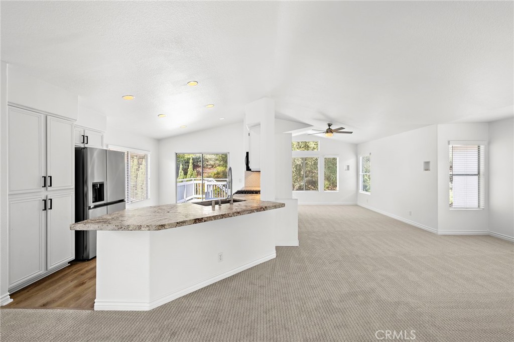 MLS #OC25229351 image #9