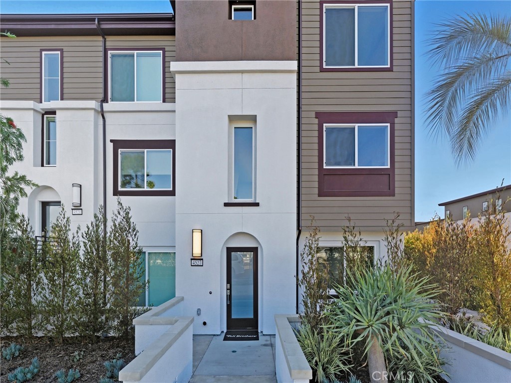 MLS #OC25245479 image #23