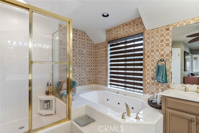 Detail Gallery Image 25 of 50 For 6216 Greenbrier Dr, Huntington Beach,  CA 92648 - 3 Beds | 2/1 Baths