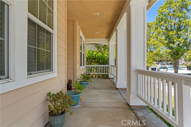 28549 Oakhurst, Temecula CA: https://media.crmls.org/medias/e60ed988-78d8-4be3-88b0-b7b3c7188a47.jpg