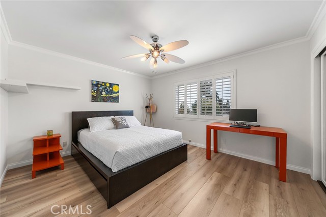 18200 Sandringham Court, Porter Ranch CA: https://media.crmls.org/medias/e60f6a84-fb46-44cd-8d6e-d9894d29ef3a.jpg