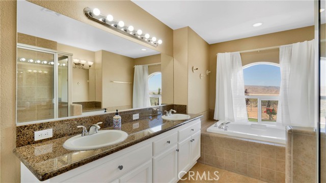 Detail Gallery Image 24 of 42 For 29628 Mountain View Rd, Lucerne Valley,  CA 92356 - 4 Beds | 2/1 Baths