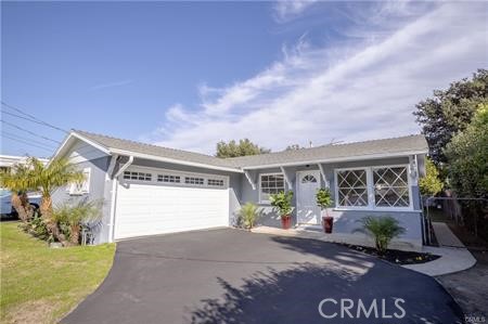 10330 Hillview