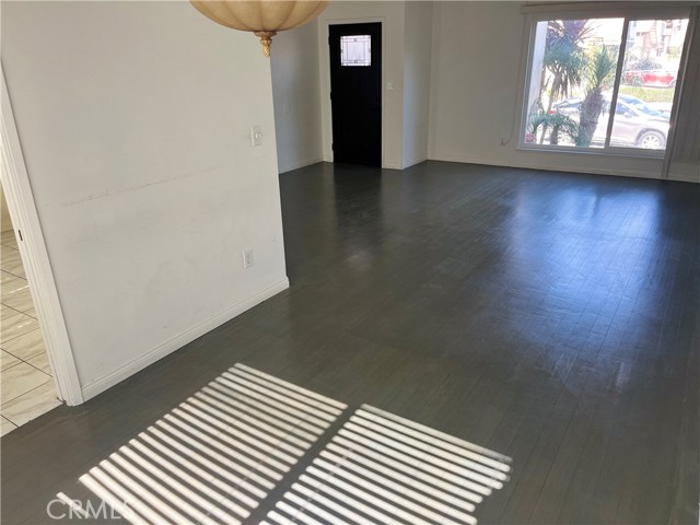 Detail Gallery Image 6 of 10 For 12742 Oland, Norwalk,  CA 90650 - 4 Beds | 2 Baths