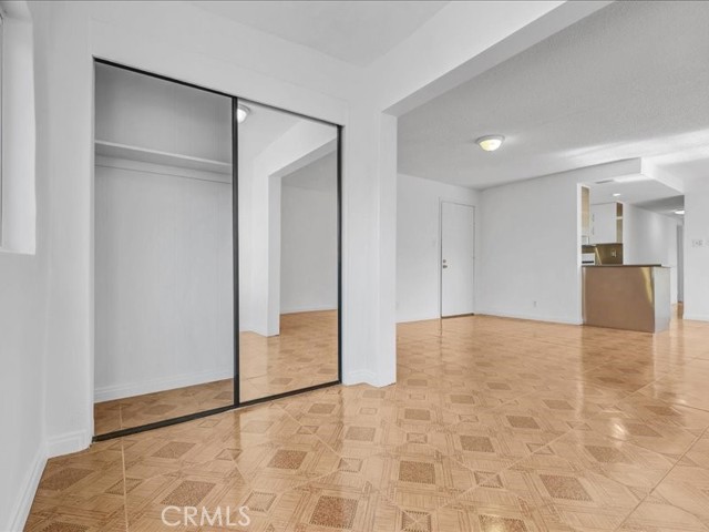 Detail Gallery Image 9 of 28 For 3030 Valle Vista Dr #27,  Los Angeles,  CA 90065 - 2 Beds | 1 Baths