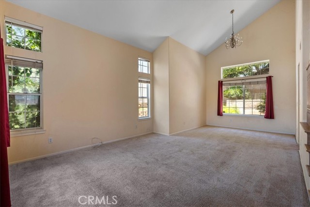 Detail Gallery Image 6 of 30 For 1008 Funquest Dr, Fallbrook,  CA 92028 - 4 Beds | 3 Baths