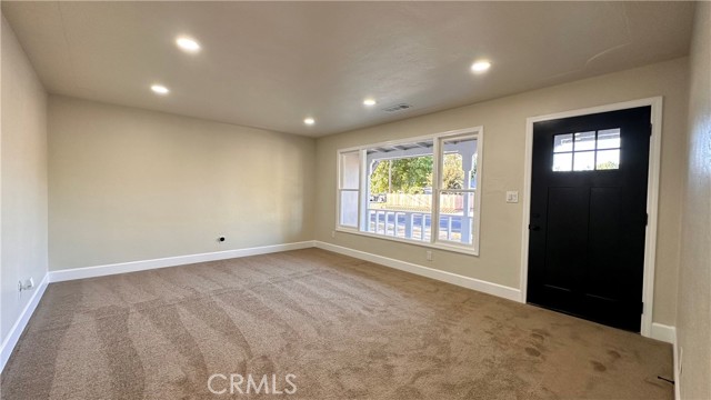 Detail Gallery Image 4 of 15 For 2404 Miller Ave, Modesto,  CA 95354 - 2 Beds | 1 Baths