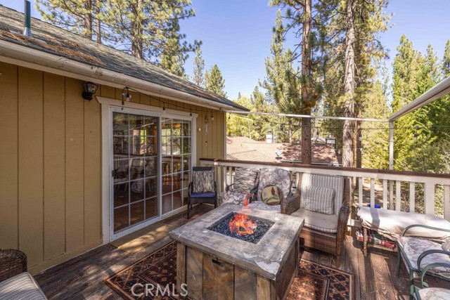 285 Santa Clara Boulevard, Big Bear Lake, CA 92315
