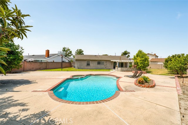 Image 13 of 27 For 7751 La Mesa Way