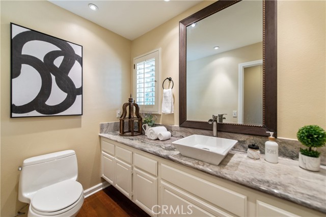 Detail Gallery Image 34 of 39 For 1 Titan, Irvine,  CA 92603 - 4 Beds | 3/1 Baths