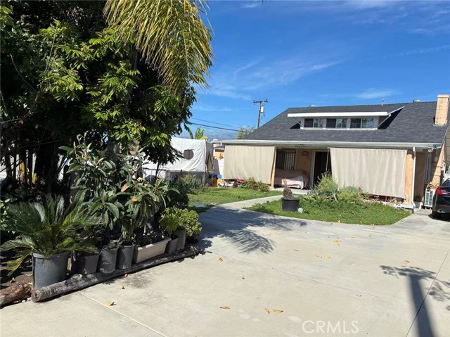 Detail Gallery Image 2 of 8 For 14053 Olive, Baldwin Park,  CA 91706 - 2 Beds | 1 Baths