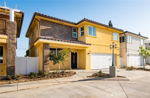 Detail Gallery Image 1 of 1 For 15019 Indiana St, Paramount,  CA 90723 - 4 Beds | 2/1 Baths