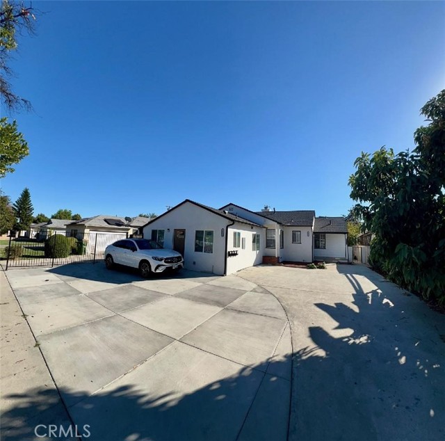 Detail Gallery Image 12 of 12 For 18654 Runnymede St. 1/2, Reseda,  CA 91335 - 3 Beds | 2 Baths