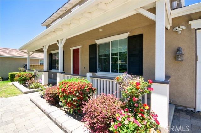 Detail Gallery Image 4 of 29 For 12430 Split Rein Dr, Rancho Cucamonga,  CA 91739 - 4 Beds | 2/1 Baths