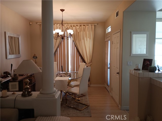 Detail Gallery Image 13 of 30 For 335 W Summerfield, Anaheim,  CA 92802 - 3 Beds | 2/1 Baths