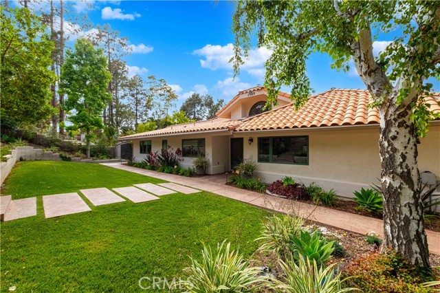 1525 Ramona Drive, Camarillo CA: https://media.crmls.org/medias/e617878d-ed2c-4528-9e8e-a88e28ba114b.jpg