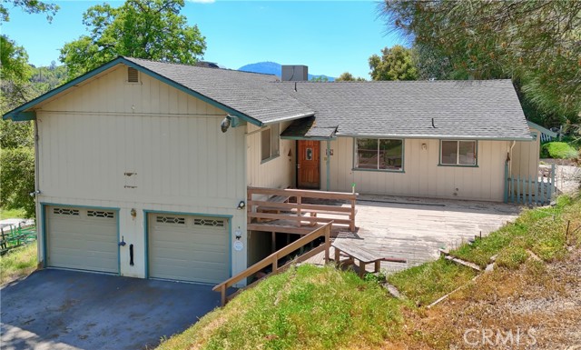 Detail Gallery Image 1 of 54 For 42275 Buckeye Rd, Oakhurst,  CA 93644 - 4 Beds | 2/1 Baths