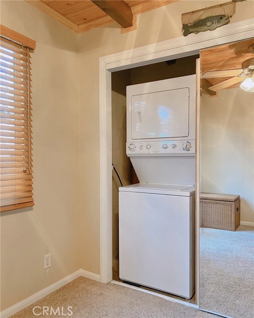 Detail Gallery Image 11 of 11 For 821 W Rainbow Bld, Big Bear City,  CA 92314 - 2 Beds | 1 Baths