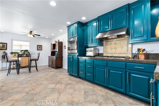 Detail Gallery Image 23 of 74 For 1002 Vista Grande St, Paso Robles,  CA 93446 - 3 Beds | 2 Baths