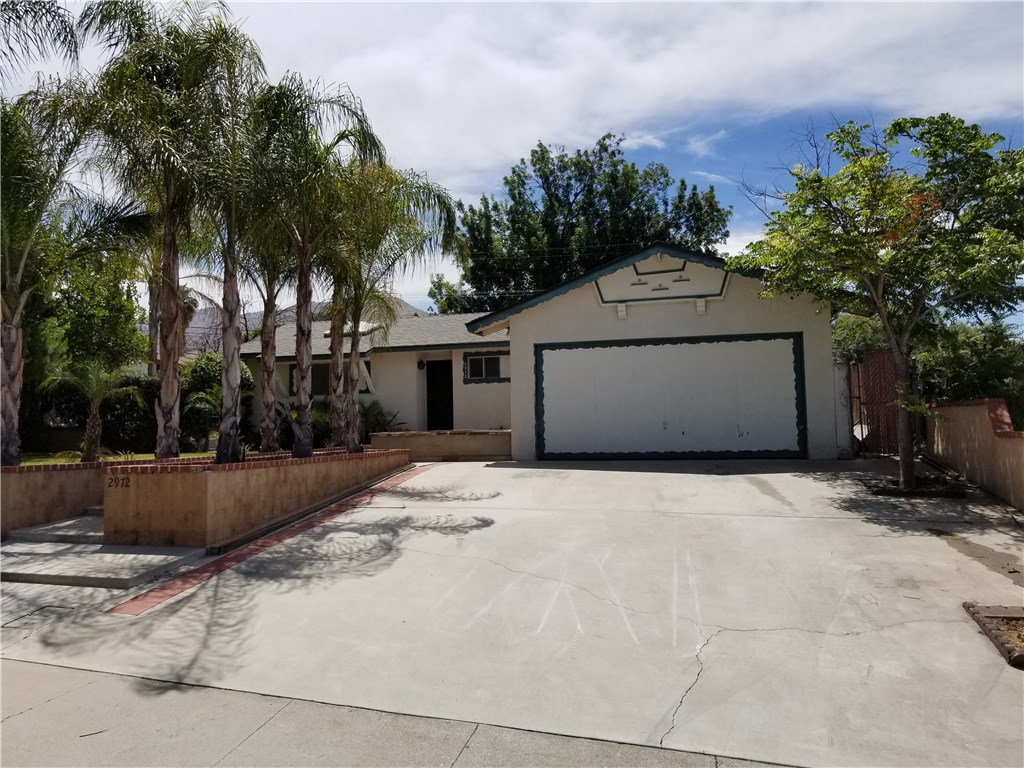 2972 Waldorf Dr, Riverside, CA 92507