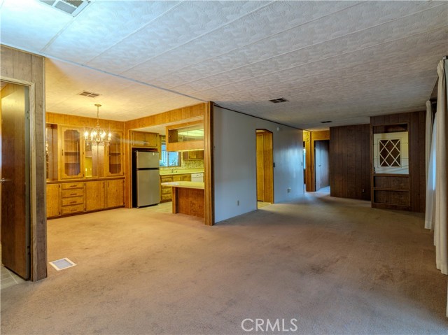 Detail Gallery Image 11 of 28 For 1420 Glengrove, Corona,  CA 92882 - 3 Beds | 2 Baths