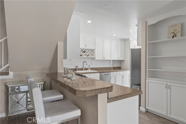 Detail Gallery Image 5 of 55 For 1200 Gaviota Ave #307,  Long Beach,  CA 90813 - 2 Beds | 2 Baths