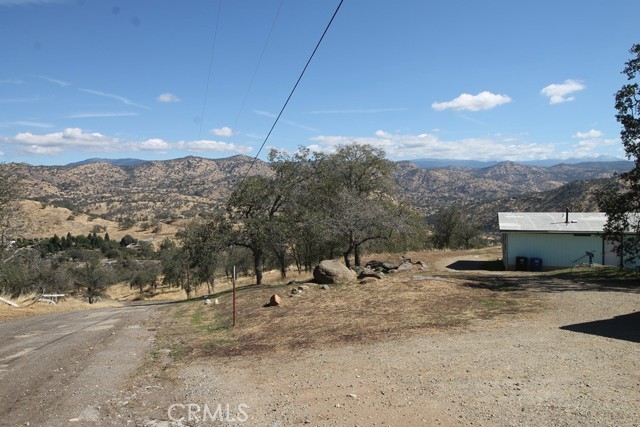35616 Arrowhead Lane, Squaw Valley, California 93675, 3 Bedrooms Bedrooms, ,2 BathroomsBathrooms,Manufactured On Land,For Sale,Arrowhead,HD25032937