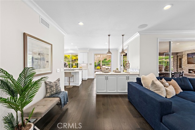 Detail Gallery Image 19 of 67 For 22 Van Gogh Way, Coto de Caza,  CA 92679 - 5 Beds | 4 Baths