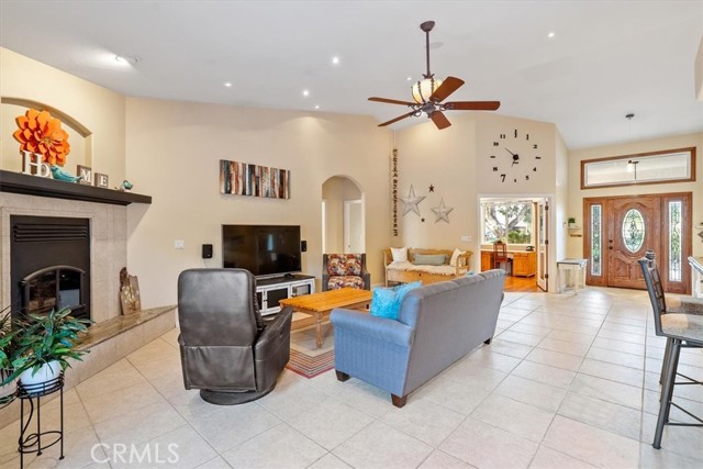 Detail Gallery Image 23 of 46 For 518 Grand Canyon Dr, Paso Robles,  CA 93446 - 3 Beds | 2/1 Baths