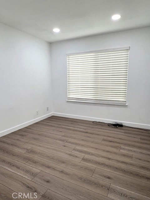 https://media.crmls.org/medias/e61c43b1-dffd-42e3-81ab-add5978e2cba.jpg?preset=X-Large