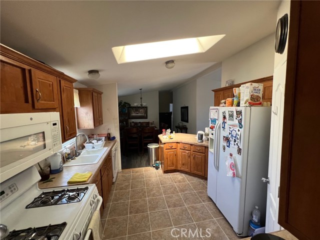 16511 Garfield #44D, Paramount, CA, 90723 16511 Garfield #44D, Paramount, CA, 90723