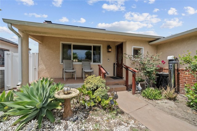 Detail Gallery Image 3 of 38 For 6425 Satsuma Ave, North Hollywood,  CA 91606 - 2 Beds | 2 Baths