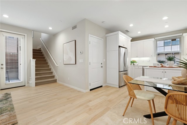 Detail Gallery Image 13 of 56 For 147 Excursion, Irvine,  CA 92618 - 3 Beds | 2/1 Baths