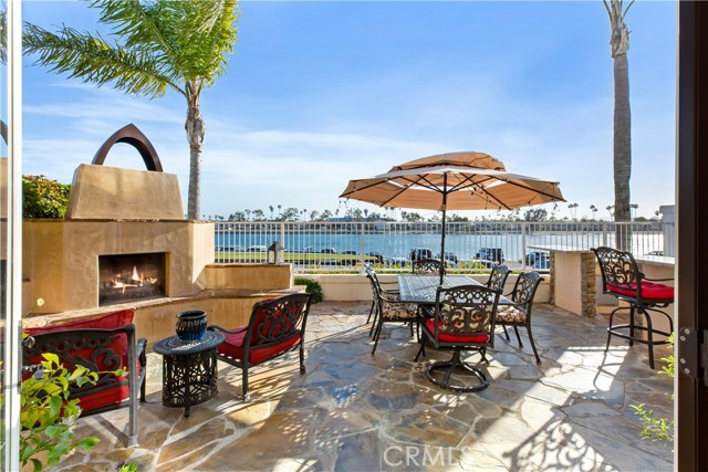 Detail Gallery Image 18 of 65 For 5960 Spinnaker Bay Dr, Long Beach,  CA 90803 - 3 Beds | 2/1 Baths