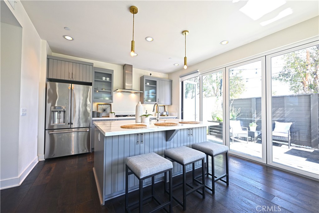 E61f5d22 55d5 476b 83b0 49f78f965728