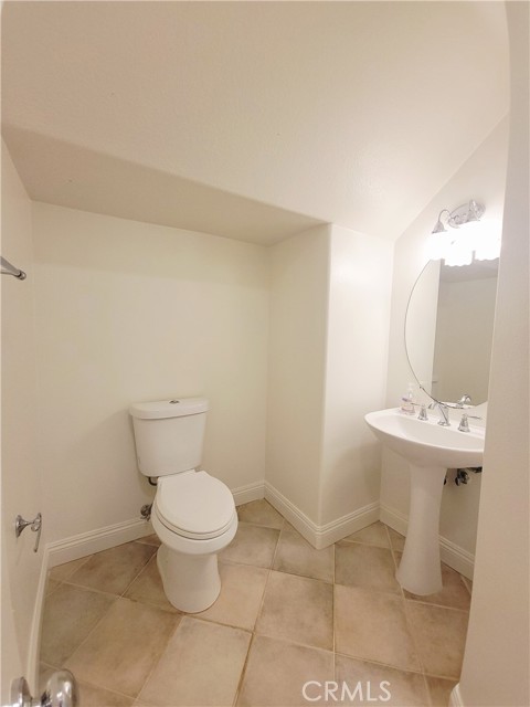 Detail Gallery Image 10 of 25 For 19 Belvedere, Aliso Viejo,  CA 92656 - 3 Beds | 2/1 Baths