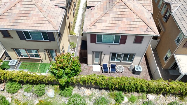 Detail Gallery Image 19 of 26 For 202 Bay Laurel Ct, Vista,  CA 92083 - 3 Beds | 2/1 Baths