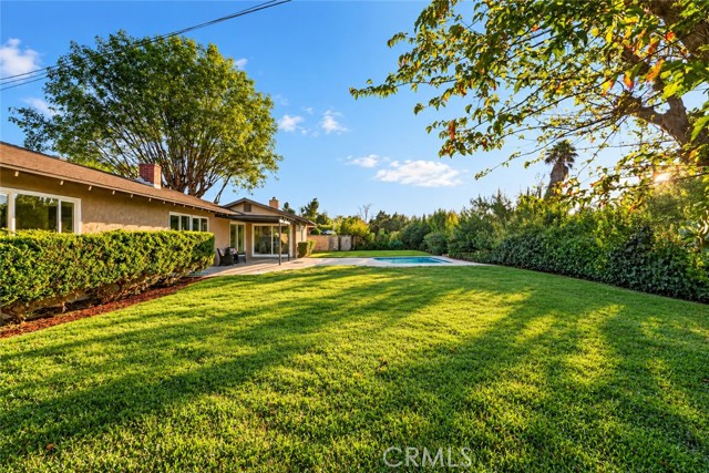3412 North San Joaquin photo 45