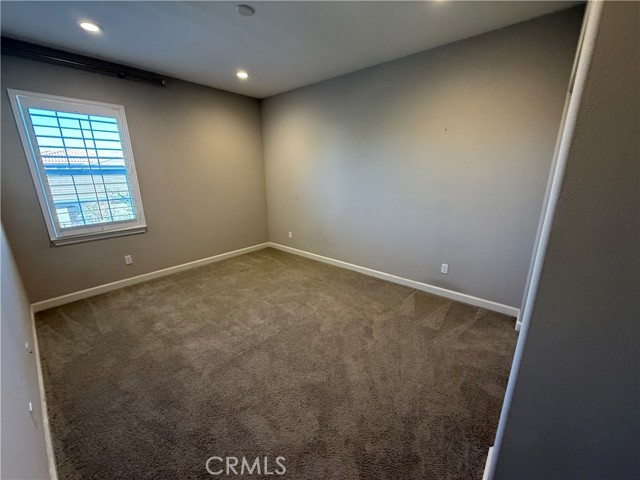 Detail Gallery Image 19 of 29 For 29632 Canyonlands Dr, Menifee,  CA 92585 - 5 Beds | 3/1 Baths