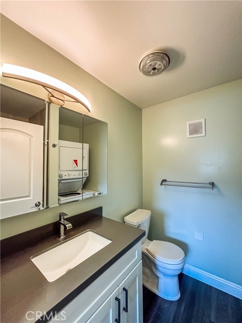 Detail Gallery Image 14 of 20 For 5830 Benner St #208,  Los Angeles,  CA 90042 - 2 Beds | 2 Baths