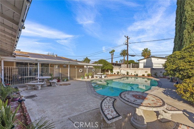11857 11857 Mount Vernon, Grand Terrace CA: https://media.crmls.org/medias/e621a9c6-cf72-40ab-b995-e555425fc879.jpg