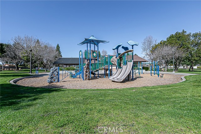 Detail Gallery Image 35 of 37 For 720 Blue Ridge Dr, Santa Maria,  CA 93455 - 3 Beds | 2 Baths