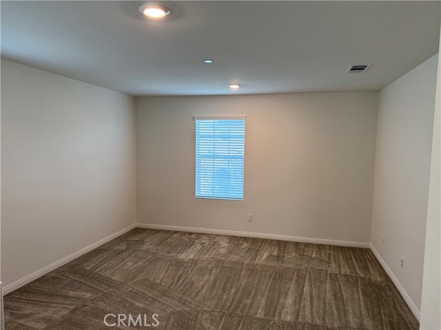 Detail Gallery Image 10 of 18 For 4751 S Java Paseo, Ontario,  CA 91762 - 4 Beds | 2/1 Baths